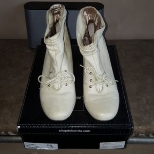 DolceVita Booties